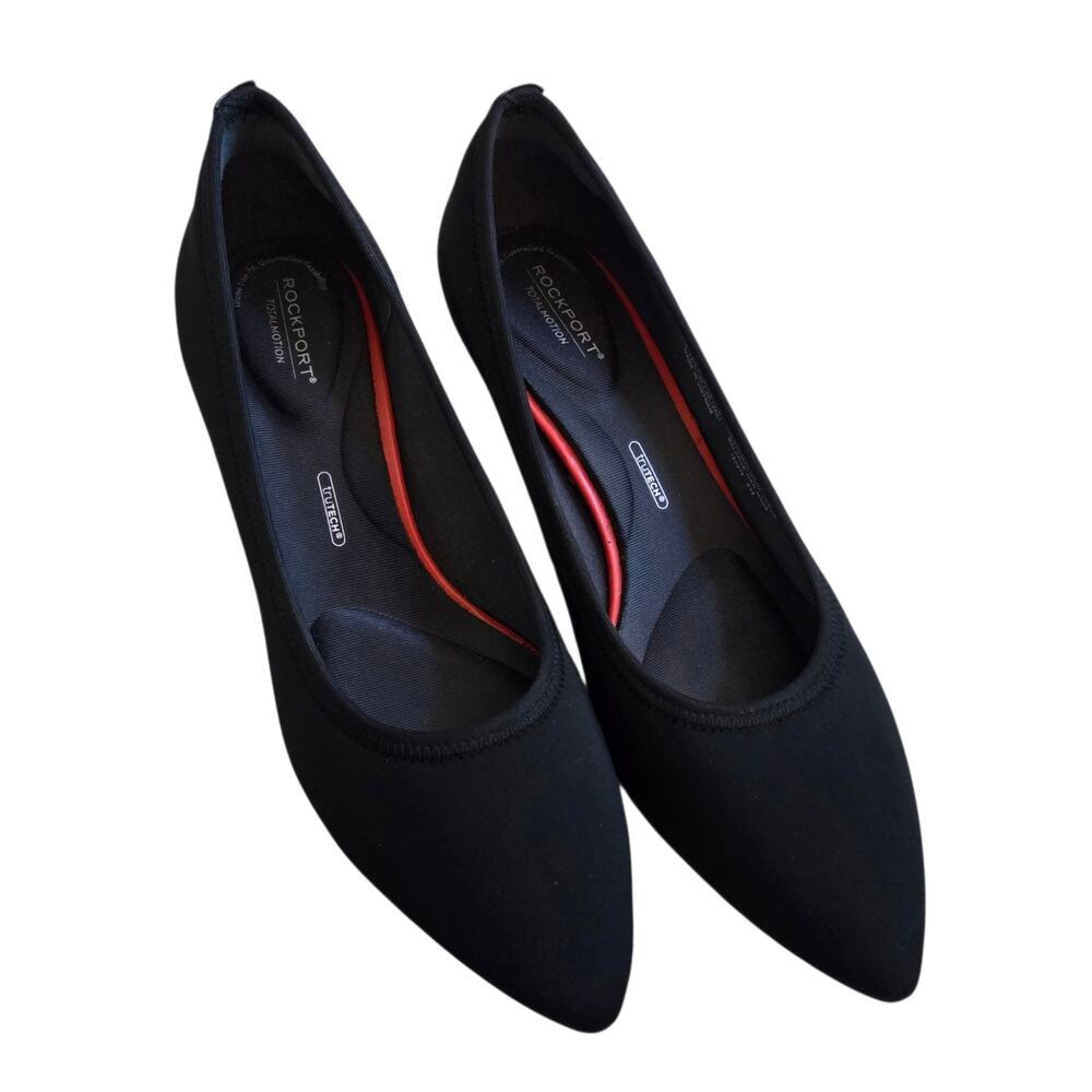 Rockport Total Motion Kaiya Pumps, black sz 8  pointed toe, 2" Kitten Heel